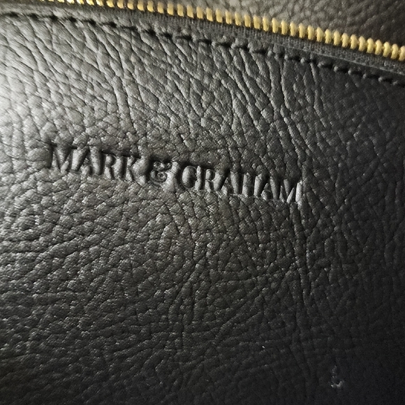 Black Mark & Grahm Leather Tote Bag - Picture 8 of 11